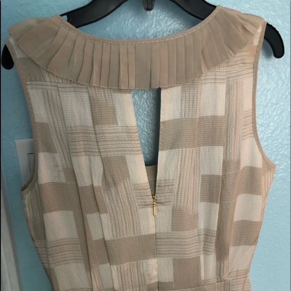 Dress - Picture 3 of 7